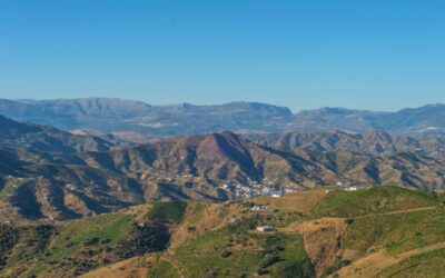 Exploring the Montes de Málaga Natural Park: A Nature Getaway on the Costa del Sol