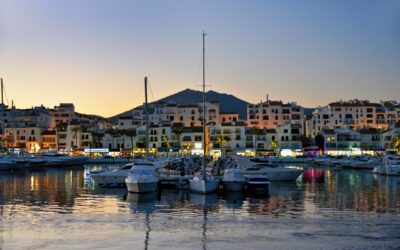 Experience Nightlife in Puerto Banús